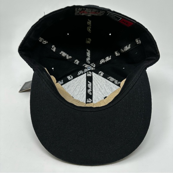 Atlanta Braves Pit Bull Brand Fitted XL Baseball Hat Display Hat Only - Picture 11 of 13